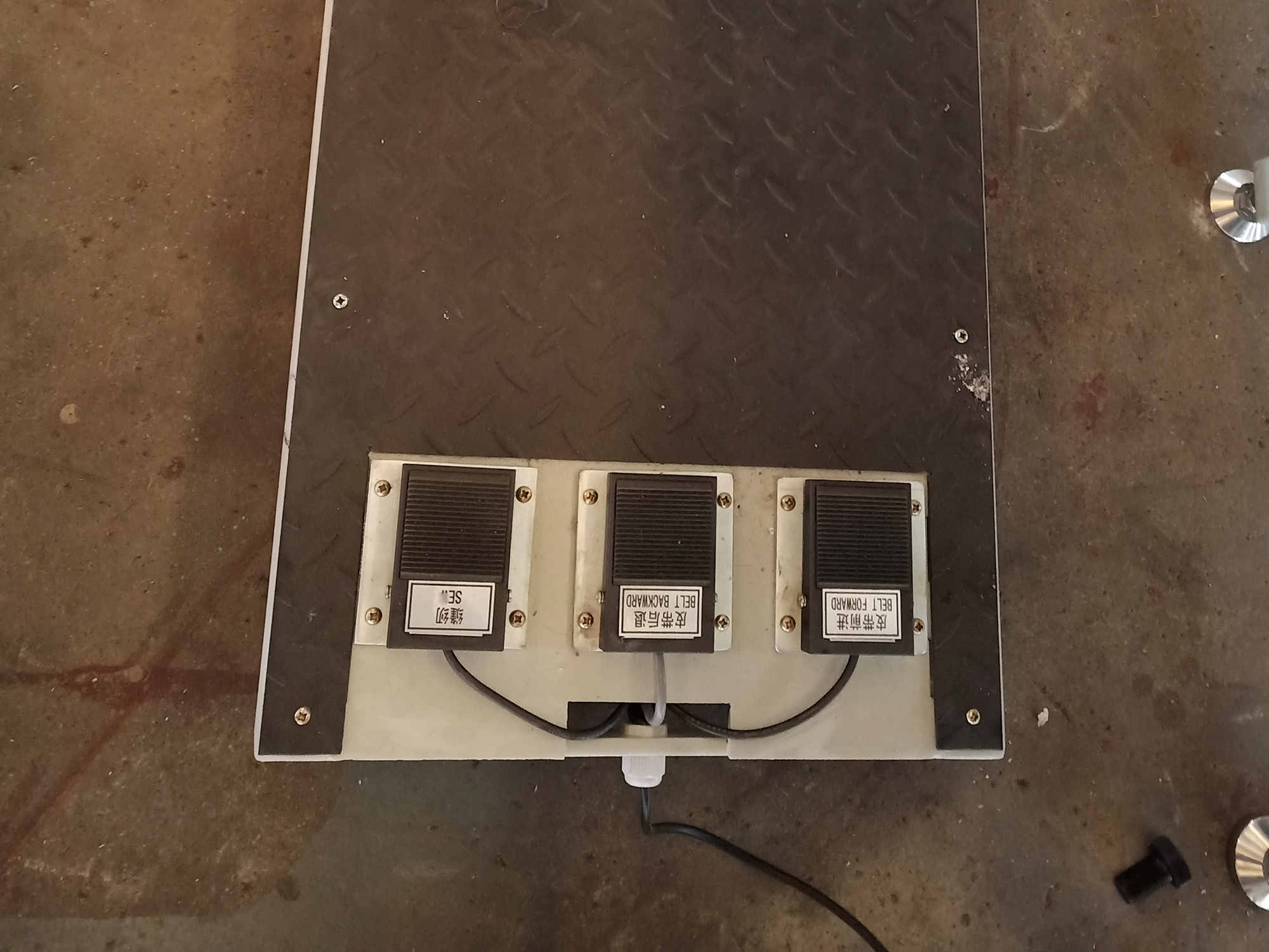 自動床墊圍邊機