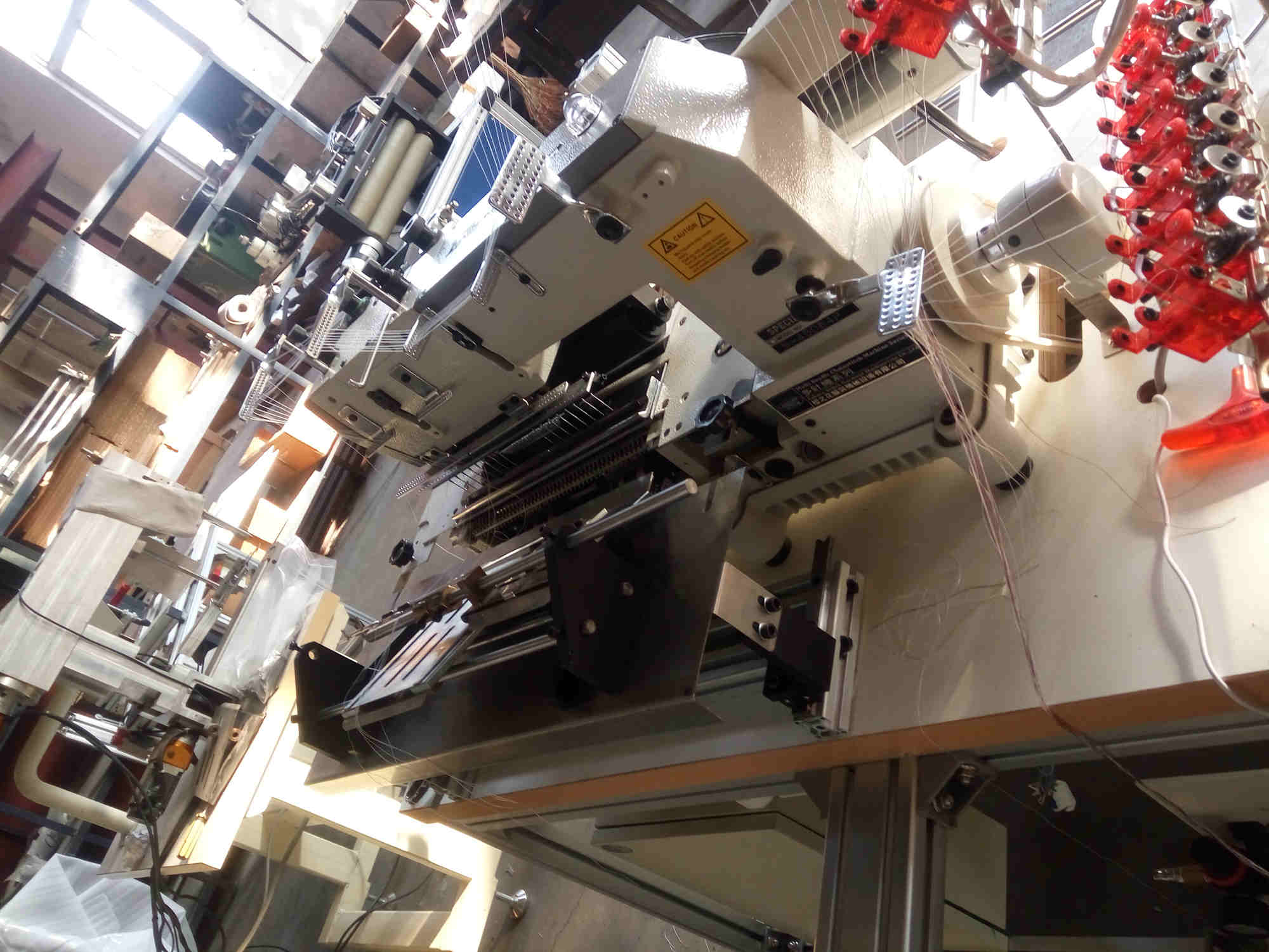 斯奎尔床垫机械