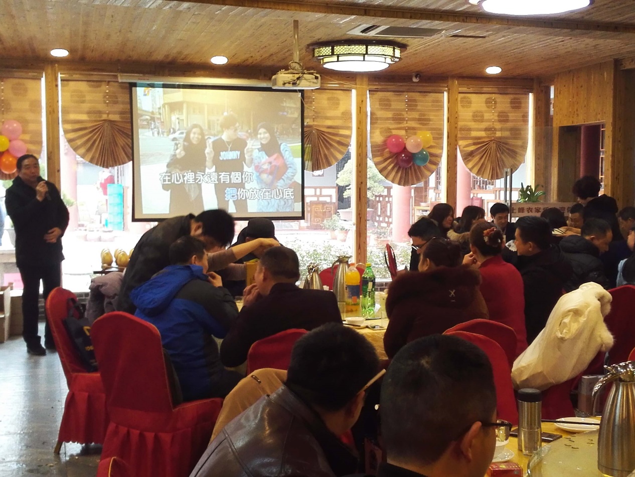 南京斯奎尔床垫机械