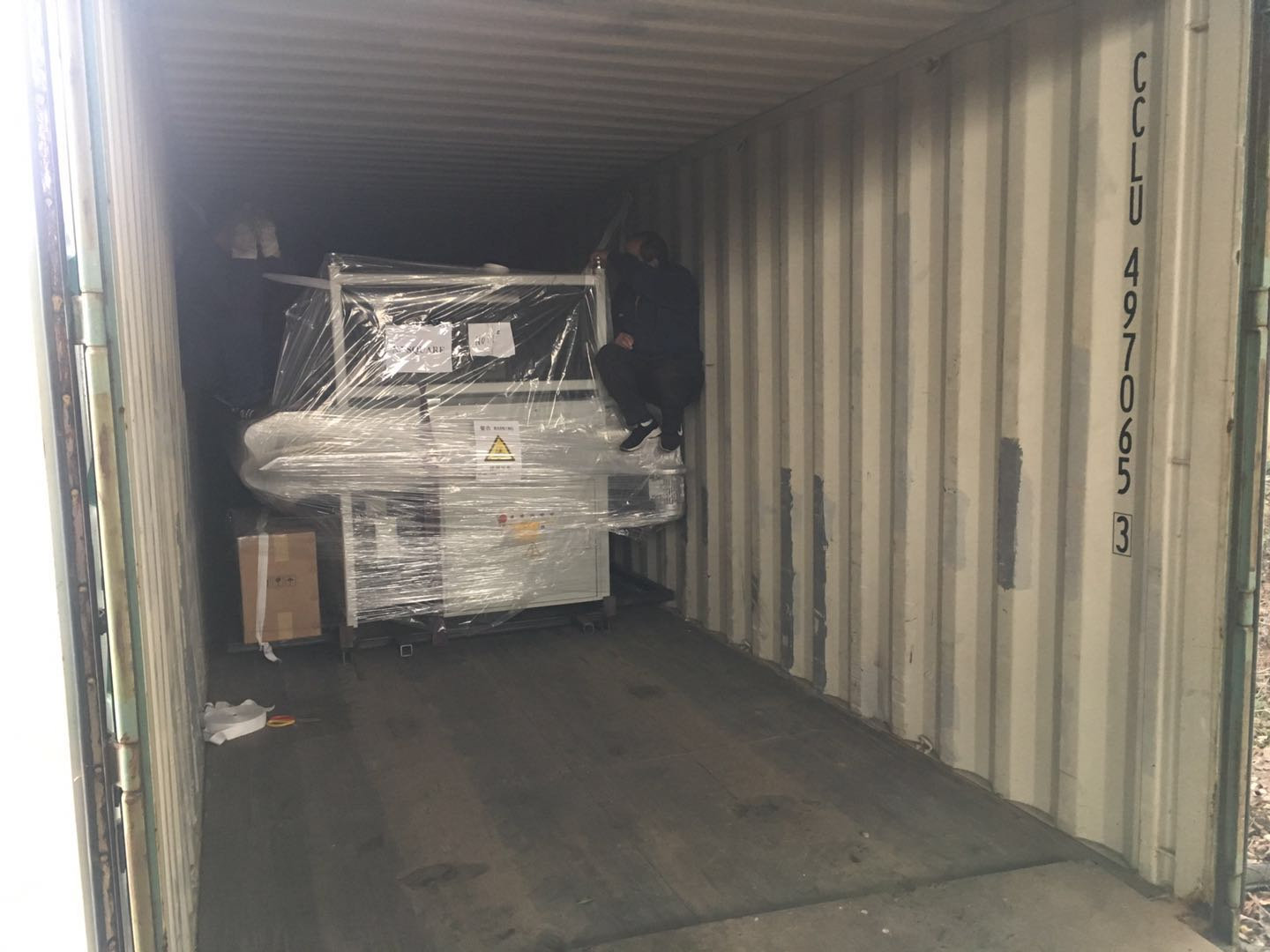 自动床垫围边机