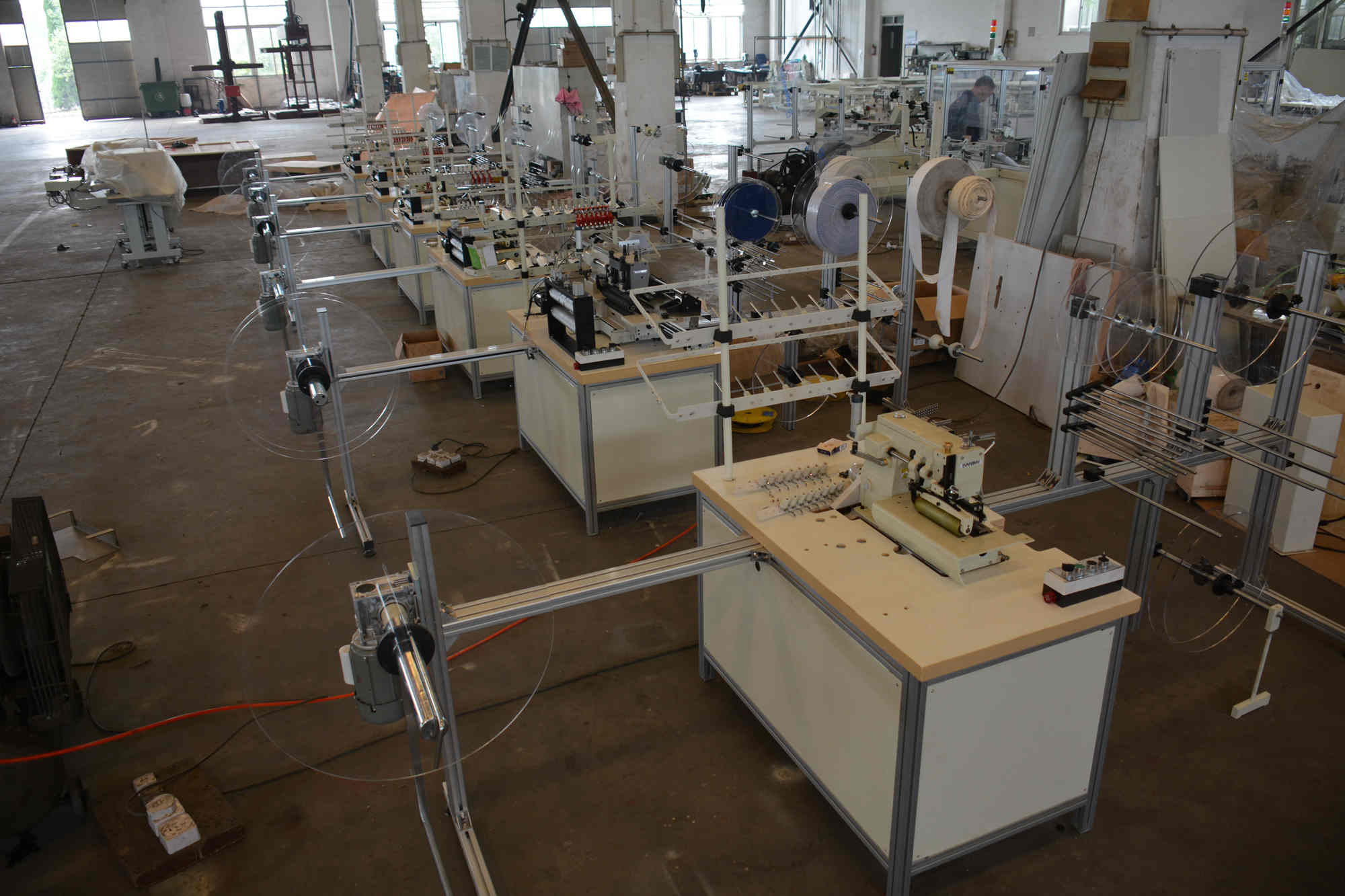 床垫围边布拉链缝纫机