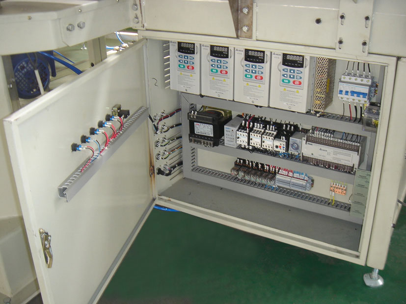 自动床垫围边机