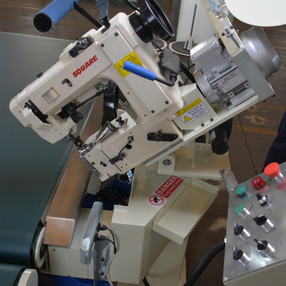 自动床垫围边机