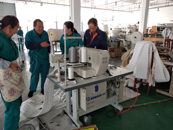 自动床垫拉手带缝合机