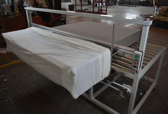 海绵机械在工厂