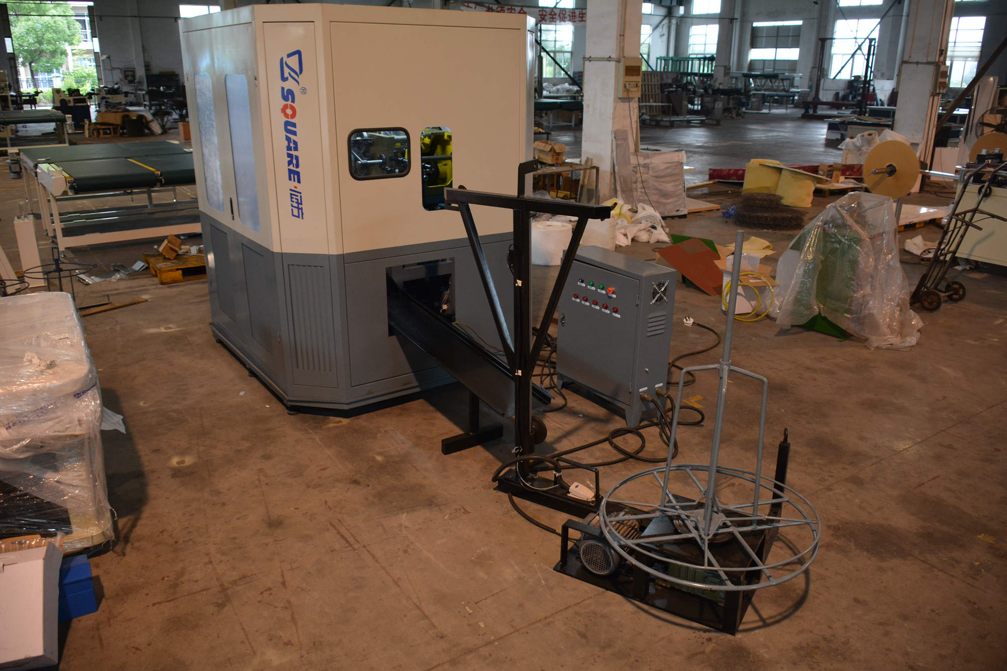 自动弹簧机调试中